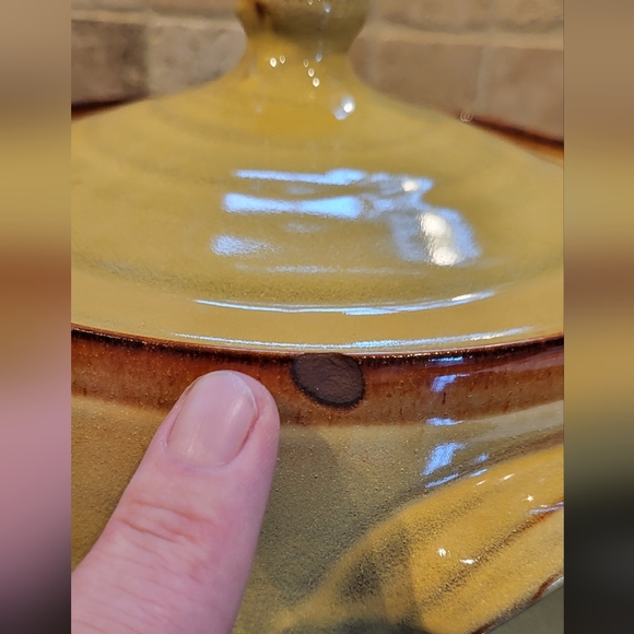 Vintage Seagrove North Carolina Yellow with Brown Pottery Casserole Dish w/ Lid - Picture 9 of 16
